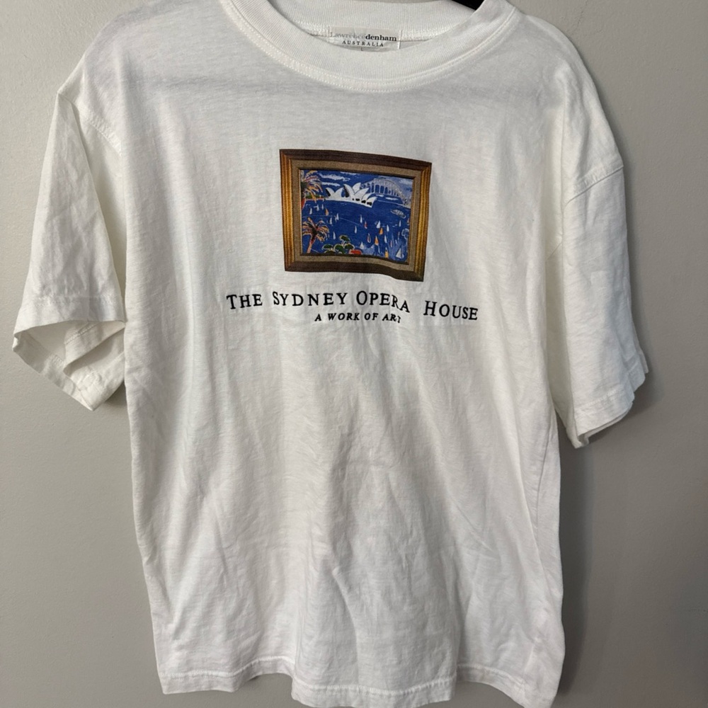 Lawrence Dunham Australia Sydney Opera House Graphic Tee size large